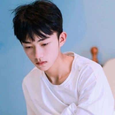 男人暗恋你是什么样的(男生喜欢到什么程度才会表白)