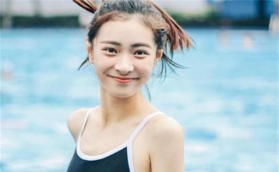 ​假如一个女生喜欢你有什么表现(喜欢一个女生会有什么表现)