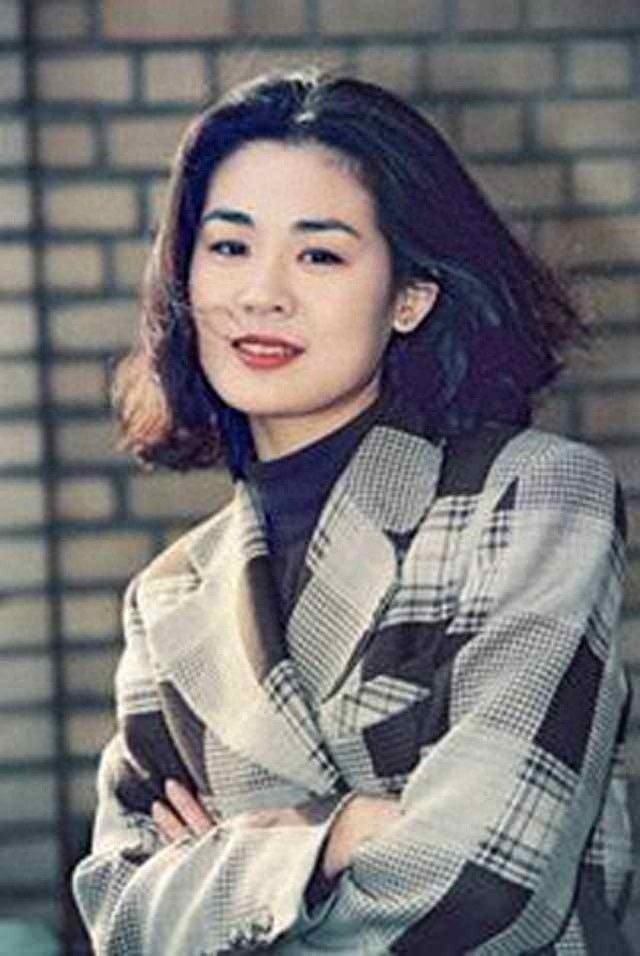 丛珊:观众眼中的“梦中情人”,第一部戏便爆红,丈夫是名导萧峰