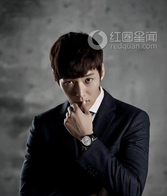 揭秘崔振赫女友自杀事件 崔振赫整容前后对比