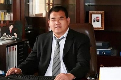 ​47岁天津首富去世，临走时给身边的人说的话，值得每一个人警醒！