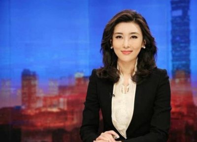 ​央视主播李红丈夫近照！