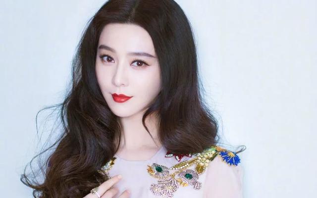 蔡徐坤感情经历（蔡徐坤疑似恋情曝光）(2)