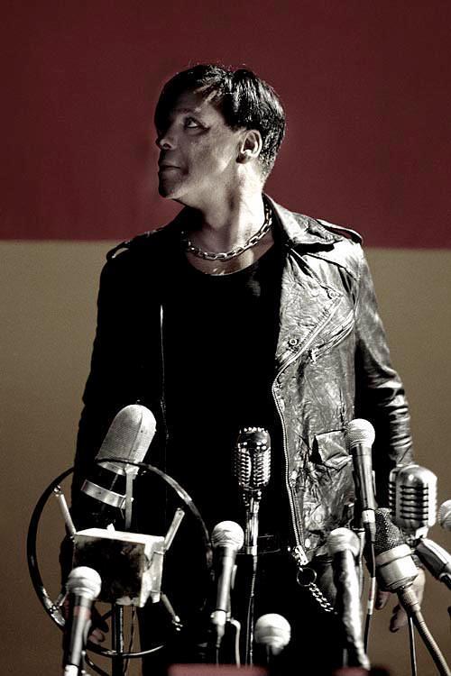 铁尔·林德曼个人资料写真作品