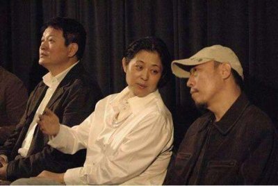 ​隐藏多年，杨紫母亲身份大曝光，让人意想不到，怪不得一直不公开