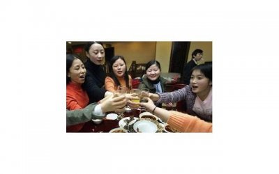 ​照顾孩子的方式和婆婆不一样，怎么办