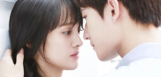 如果《花千骨》被郑爽接下，赵丽颖事业会怎样？发挥想象力猜一下