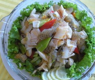 鱼皮可以吃吗?吃鱼皮有什么好处? 鱼皮可以吃吗?吃鱼皮有什么好处?