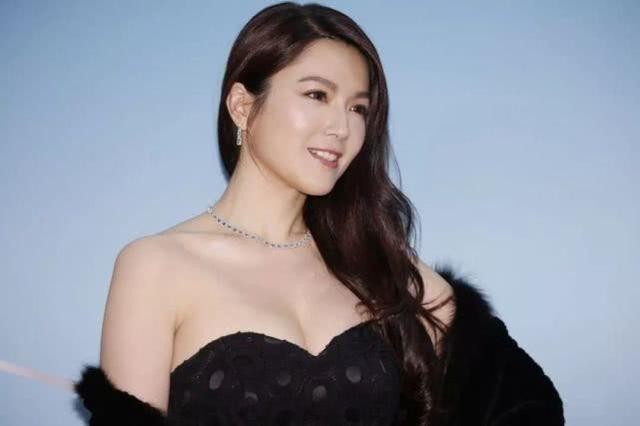 胡彦斌个人资料简介(胡彦斌又自费为新人写歌)