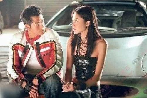 胡彦斌个人资料简介(胡彦斌又自费为新人写歌)