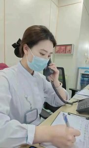 ​一位美女护士的取精工作