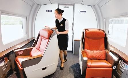 高铁的特等座和动车的商务座有什么特殊服务