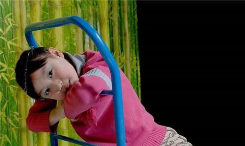 钰洋名字寓意,冯钰洋的名字打多少分