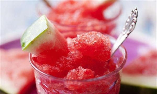 冰冻西瓜能不能吃