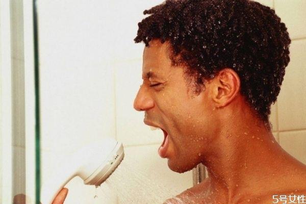 洗冷水澡可以减肥吗 洗冷水澡的好处