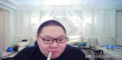 ​即将拥有人鱼线的PDD：秀了自己的人鱼线后，网友惊呆了！