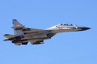 ​同样都是开飞机，陆军航空兵，海军航空兵和空军有什么区别？