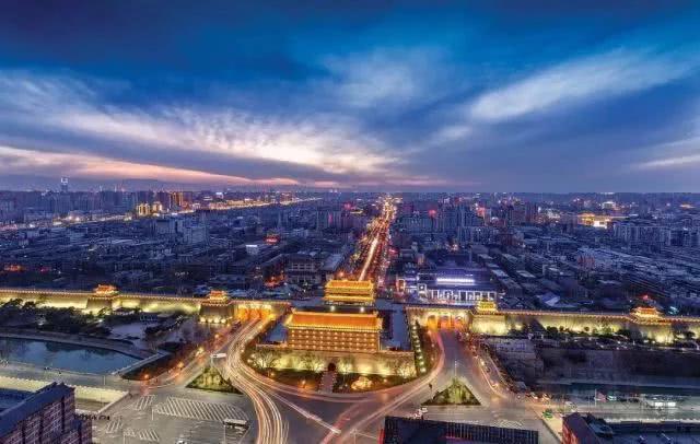 「#火热报名#」如果你止步不前，不如来君必强#领袖锻造营#！