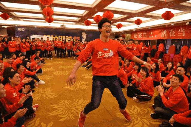 「#火热报名#」如果你止步不前，不如来君必强#领袖锻造营#！