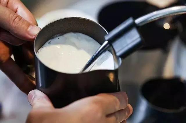 自制绵密奶泡(制作方法都在这里)(2)