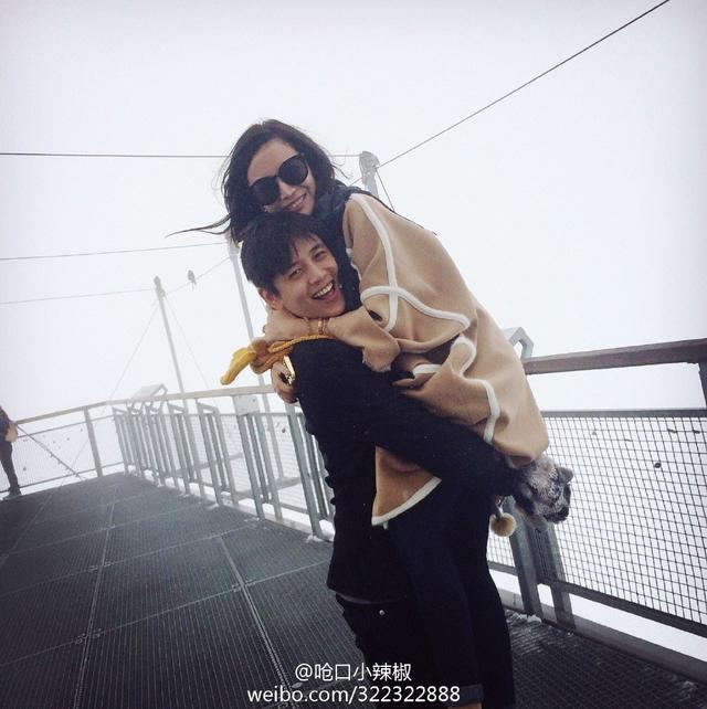以前很火的重庆网红情侣（重庆的那些网红们）(12)