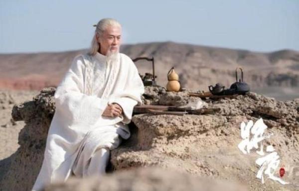 72岁郑少秋近照曝光,72岁却像42岁,风采依旧不减当年!