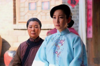 苦相脸是什么样的面相(4个标准判断苦相脸和福相脸)