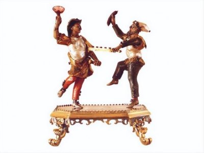 十字木桐葡萄酒图片