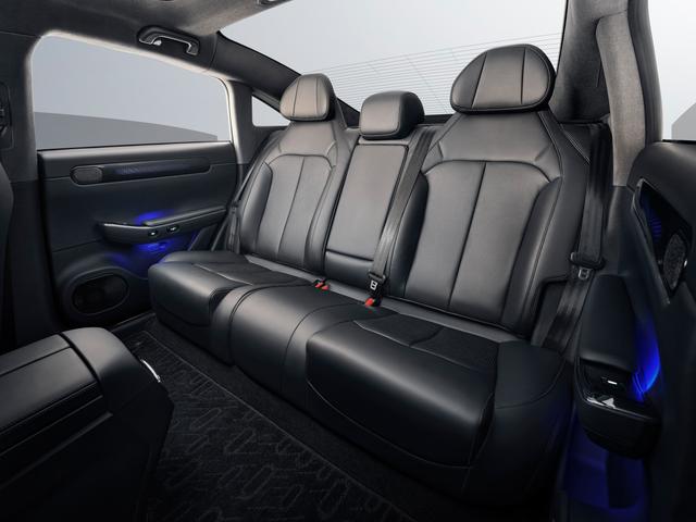 高颜值四座敞篷车排行榜(介绍4款新能源汽车)(12)