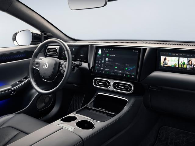 高颜值四座敞篷车排行榜(介绍4款新能源汽车)(11)