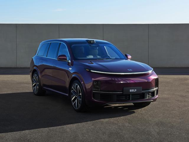 高颜值四座敞篷车排行榜(介绍4款新能源汽车)(13)