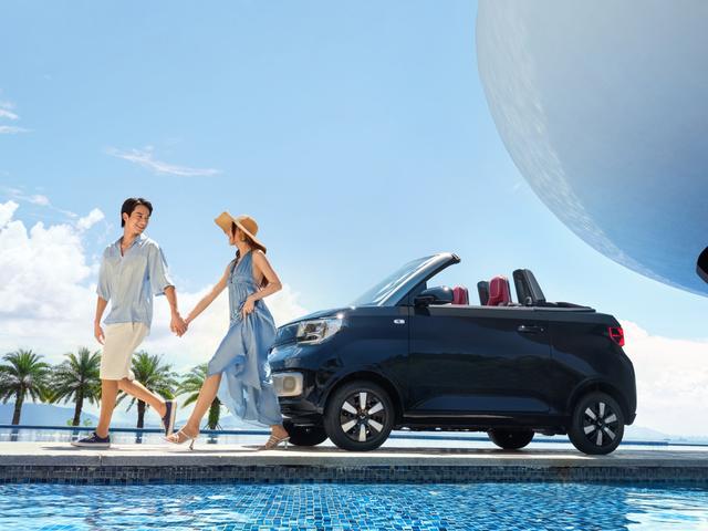 高颜值四座敞篷车排行榜(介绍4款新能源汽车)(1)