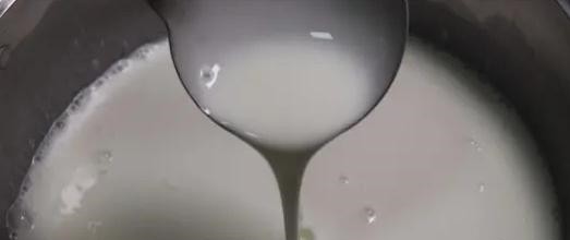 怎么在家做凉皮,夏天吃的凉皮是什么材料制作的图11