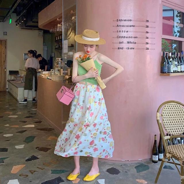 秋冬美裙这样穿才够调性(48条春夏仙女裙显瘦又时髦)(21)