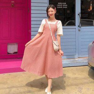 ​秋冬美裙这样穿才够调性（48条春夏仙女裙显瘦又时髦）