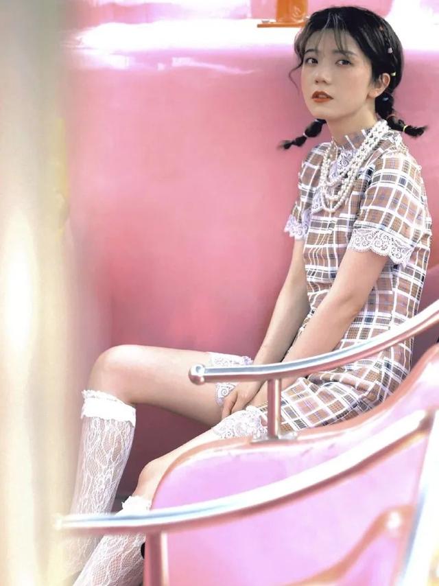 秋冬美裙这样穿才够调性(48条春夏仙女裙显瘦又时髦)(33)