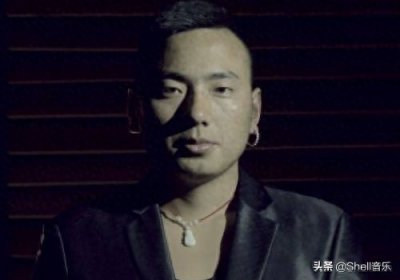 ​这首歌背后是真实的感人故事，彝族歌手纪念自己逝去的女儿