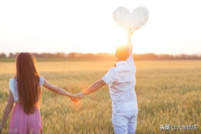 ​情侣如何度过倦怠期（要想顺利地度过爱情倦怠期）