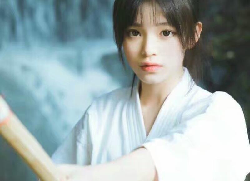 老公婚后出轨该离婚吗 老公婚后出轨该离婚吗