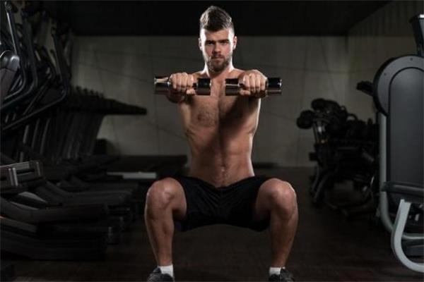 力量训练和有氧训练区别 力量训练和有氧训练哪个减肥好 力量训练和有氧训练区别 力量训练和有氧训练哪个减肥好