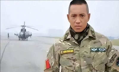 ​33岁成名，35岁因拍戏坠马瘫痪，怀孕女友不离不弃，遗憾未办婚礼