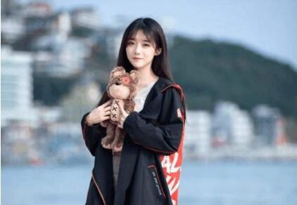 女朋友不公开恋情心理是不够爱