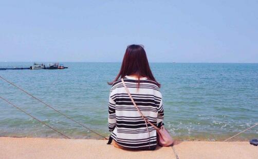 女朋友不公开恋情心理是养鱼