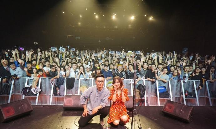 从【童话镇】解读一个音乐届麋鹿暗杠