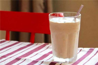 ​喝奶昔拉肚子怎么回事 喝奶昔可以减肥吗