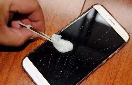 洗衣粉可以驱虫 塑料袋可以杀苍蝇 白酒可以清洁？小妙招快快收藏