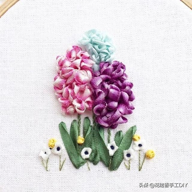 丝带绣绣法技巧（丝带绣还能这么绣）(8)