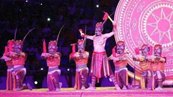 天下四绝首绝“雷州换鼓”