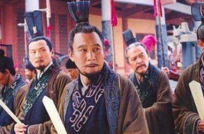 ​公孙贺：汉武帝封他为丞相，不久后便死去