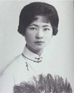 ​一代民国才女林徽因的老照片，堪称风华绝代的女神